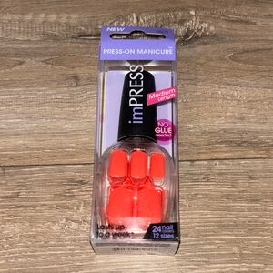 imPRESS Press On Nails